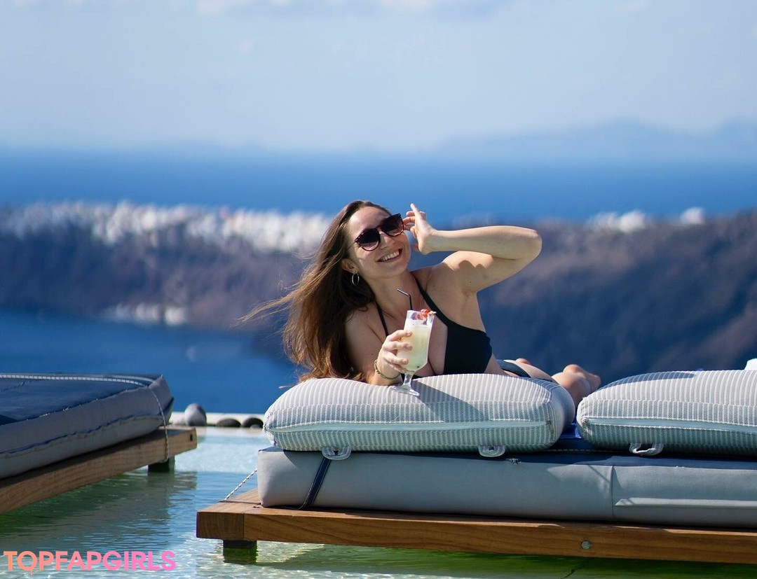 Naakte gelekte OnlyFans-foto van Felicia Hofner #20 Naakte gelekte OnlyFans-foto van Felicia Hofner #20