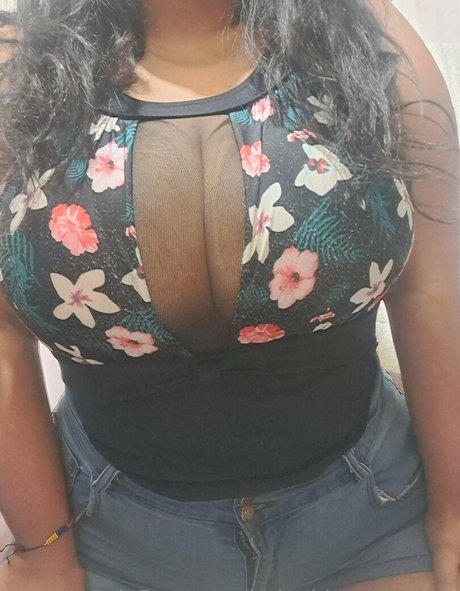 Curvylatinakay1