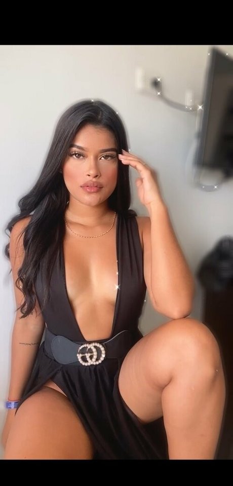 Naakte gelekte OnlyFans-foto van Malamorena