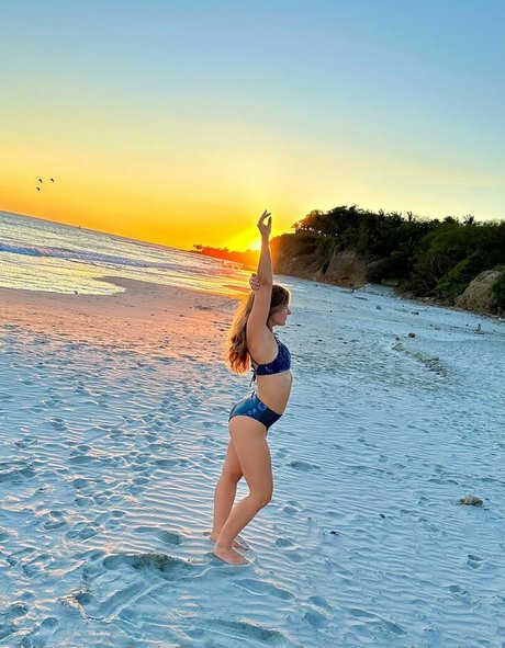 Naakte gelekte OnlyFans-foto van Journeywithalora