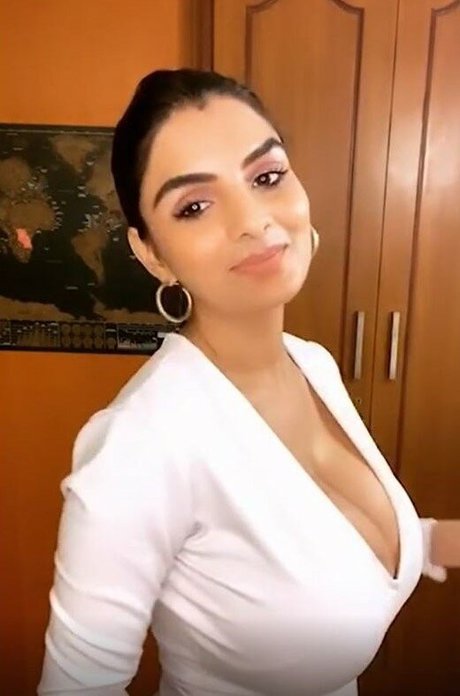 Anveshi Jain