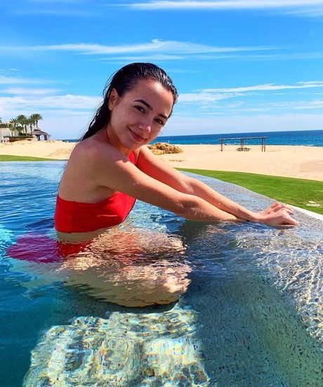 Merrell Twins