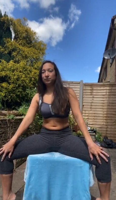 Naakte gelekte OnlyFans-foto van Hainesy31