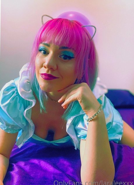 Naakte gelekte OnlyFans-foto van Laraleexxx