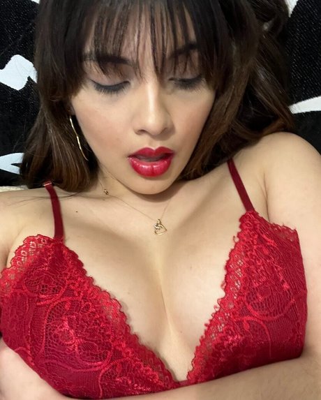 Naakte gelekte OnlyFans-foto van Littlepanda69