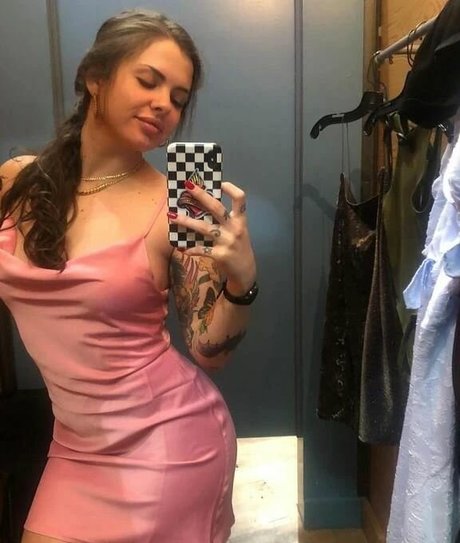Naakte gelekte OnlyFans-foto van Kelseycap