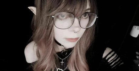 Porcelain Ghoul