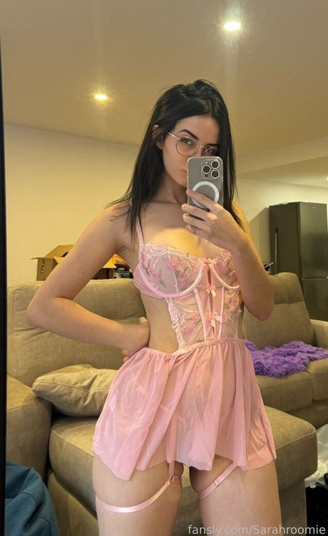 Sarahroomie