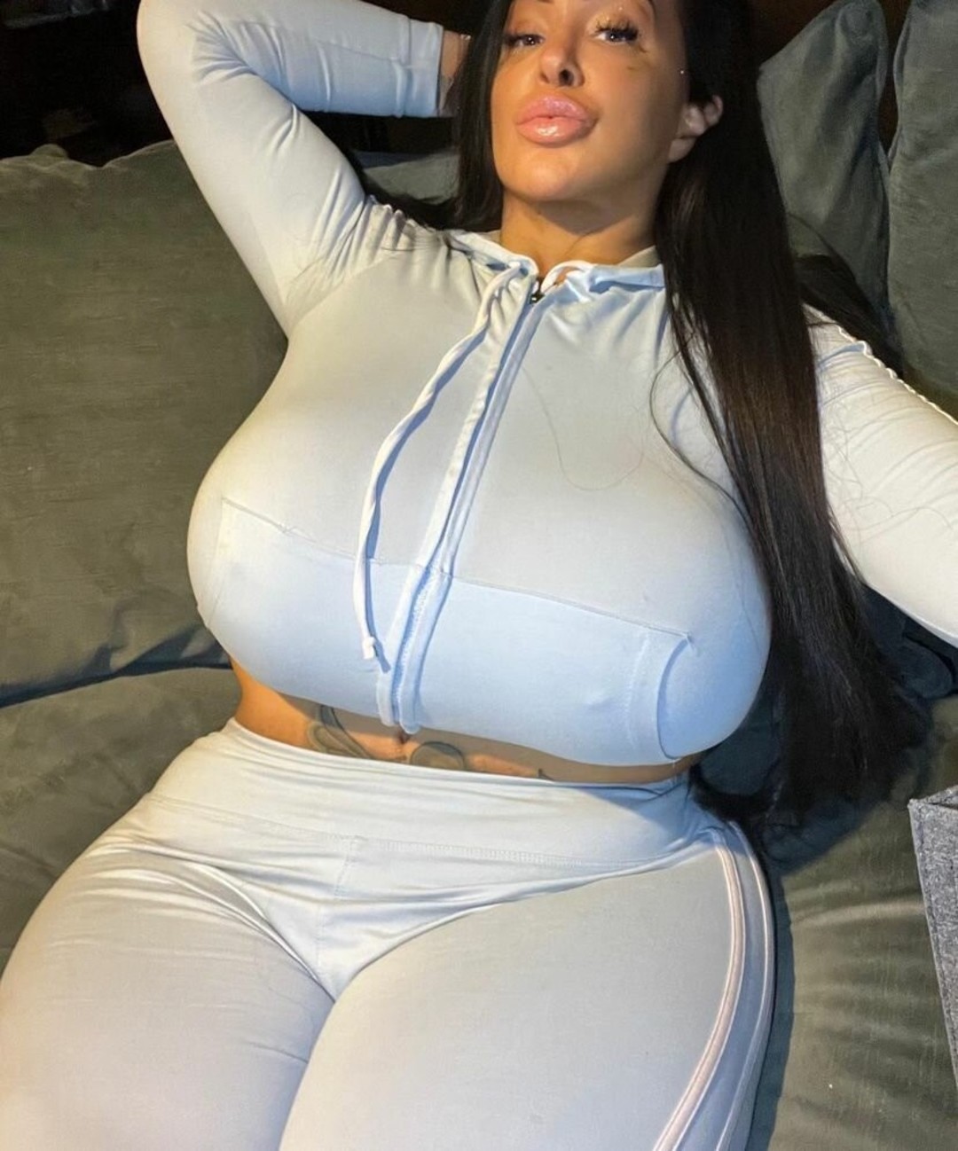 Naakte gelekte OnlyFans-foto van Kristine J #46 Naakte gelekte OnlyFans-foto van Kristine J #46