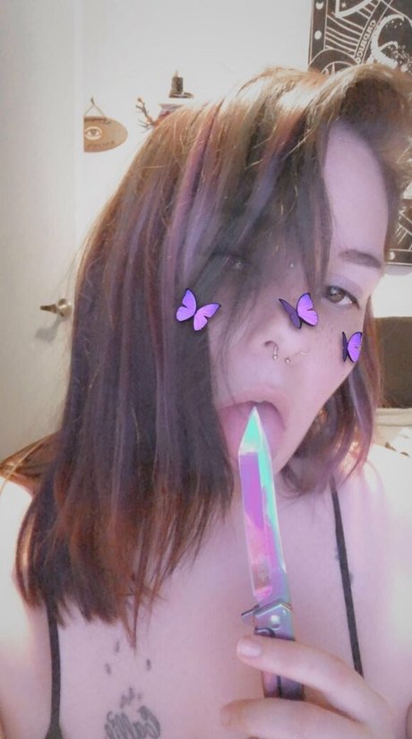 Naakte gelekte OnlyFans-foto van Viezu