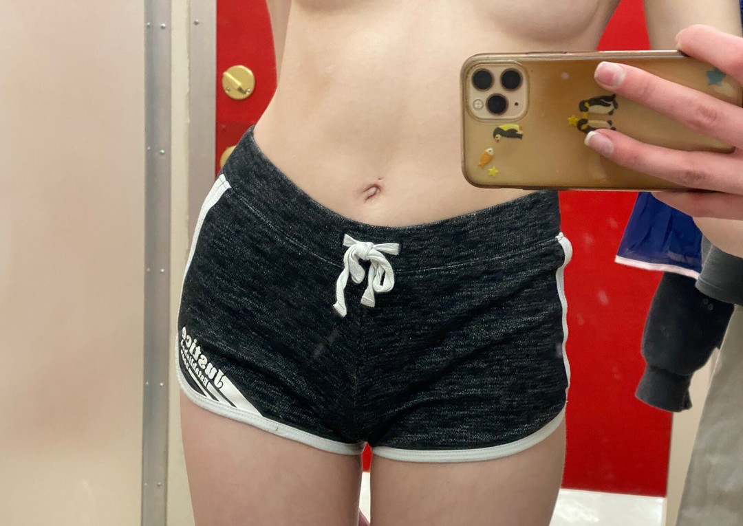 Naakte gelekte OnlyFans-foto van Avieb4by #17 Naakte gelekte OnlyFans-foto van Avieb4by #17