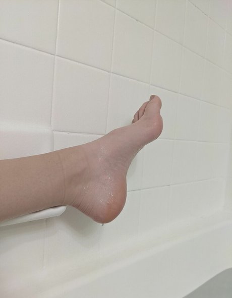 Naakte gelekte OnlyFans-foto van Thatonevice