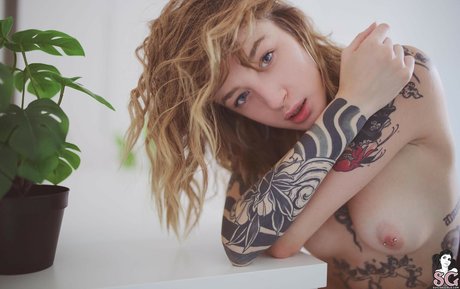 Naakte gelekte OnlyFans-foto van Kiara Cekici