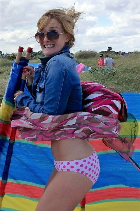 TV Shopping Presenters