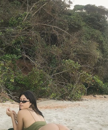 Naakte gelekte OnlyFans-foto van Mellmoeller