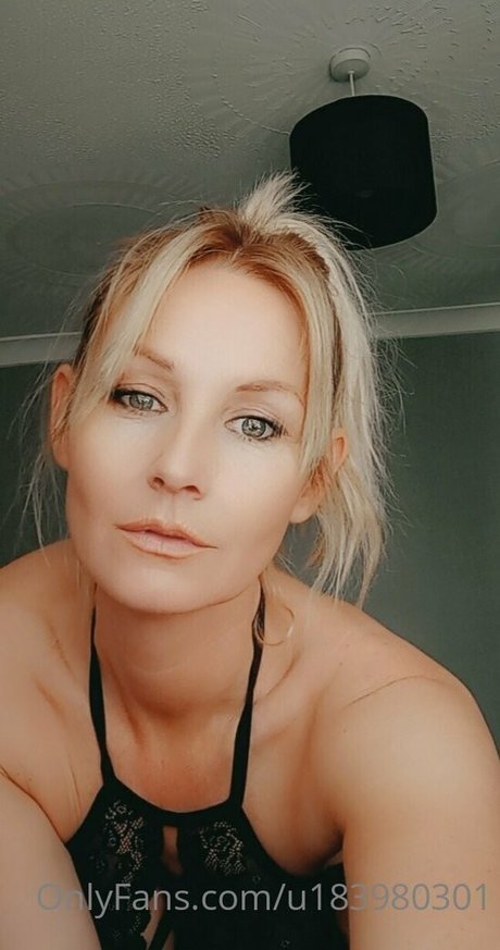 Naakte gelekte OnlyFans-foto van Bobradley69free