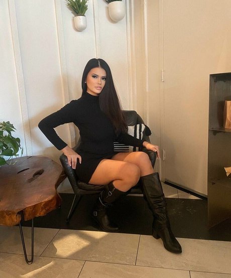 Evelyn Alvarez