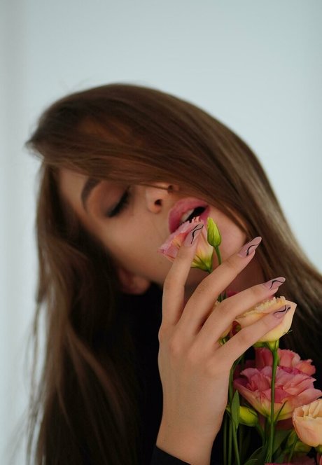 Naakte gelekte OnlyFans-foto van Valeriechantal