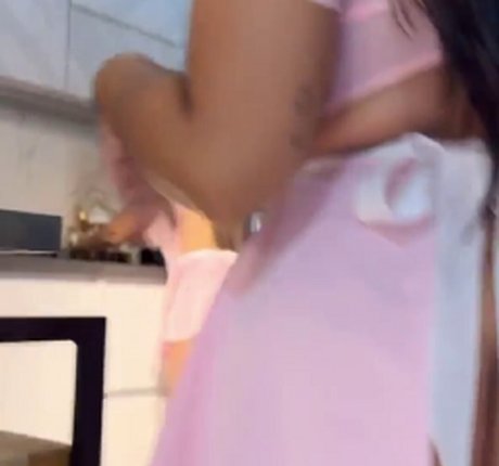 Naakte gelekte OnlyFans-foto van Viviana Altamar