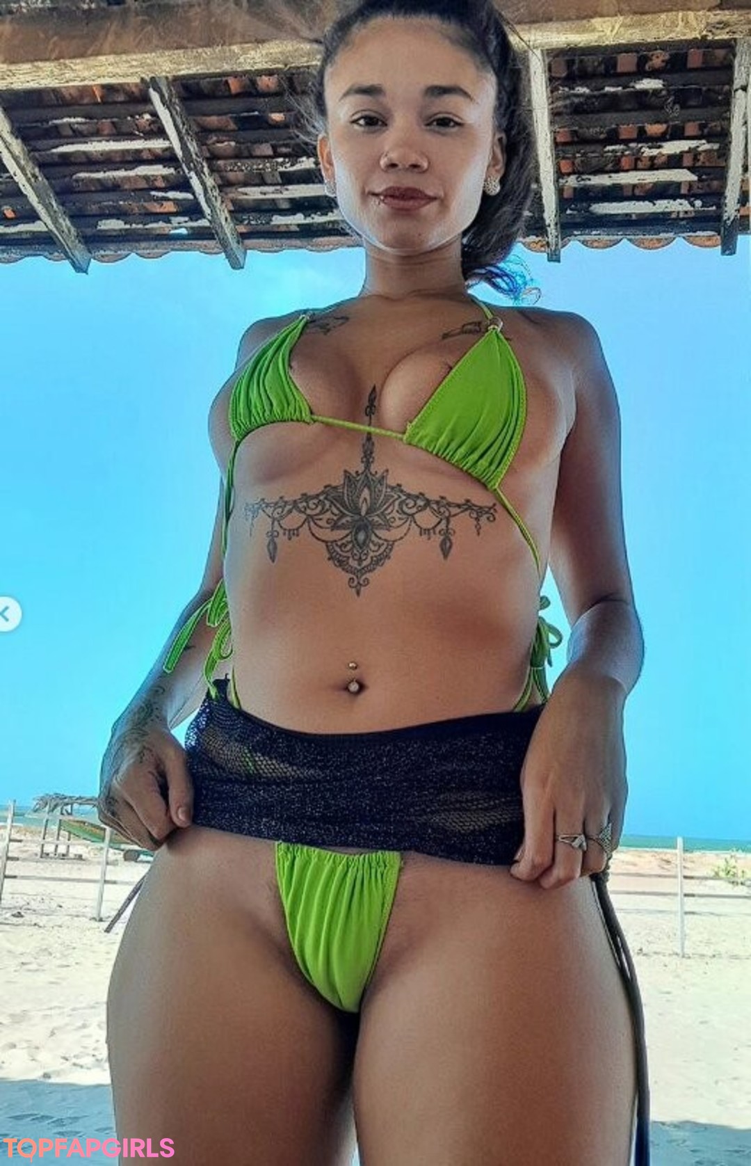 Naakte gelekte OnlyFans-foto van Talia Nascimento #5 Naakte gelekte OnlyFans-foto van Talia Nascimento #5