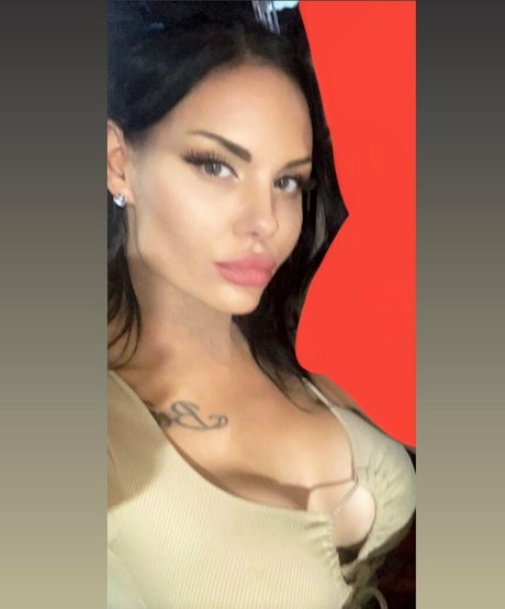 Inkedupdoll