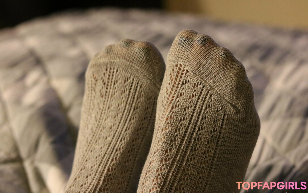 Naakte gelekte OnlyFans-foto van Msfeetsie #11 Naakte gelekte OnlyFans-foto van Msfeetsie #11