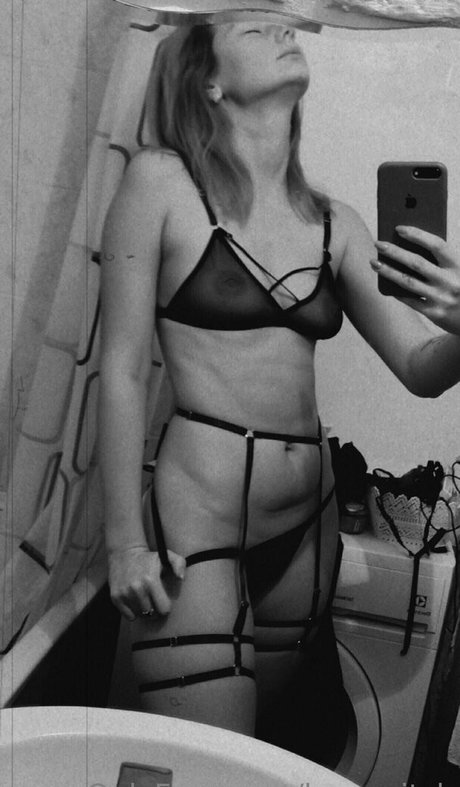 Mistress Lana