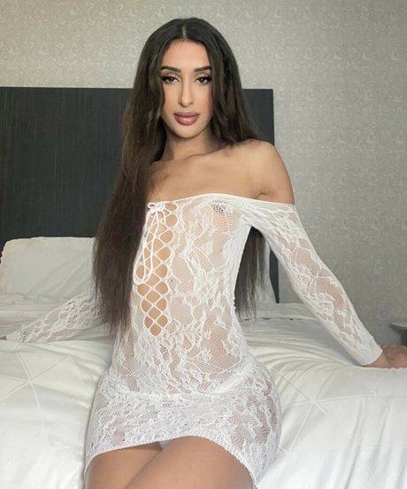 Naakte gelekte OnlyFans-foto van Linalegend