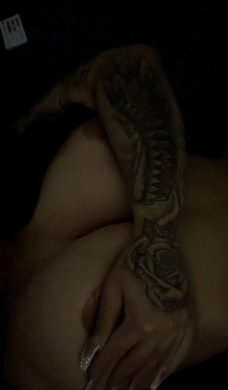 Naakte gelekte OnlyFans-foto van Mayelz001