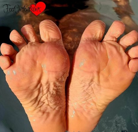 Feetintentions