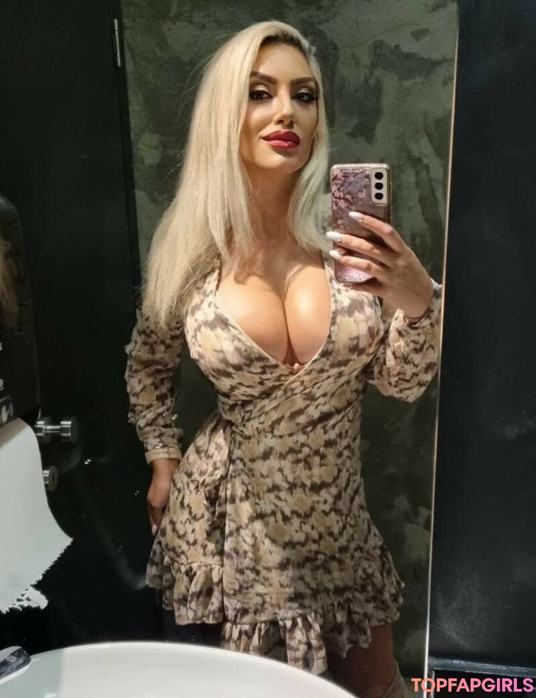 Naakte gelekte OnlyFans-foto van Tea Stosevska #23 Naakte gelekte OnlyFans-foto van Tea Stosevska #23