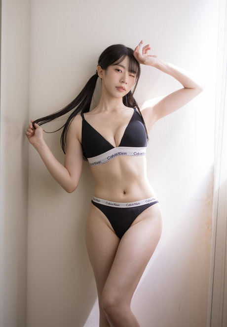 Naakte gelekte OnlyFans-foto van Akaonikou1207