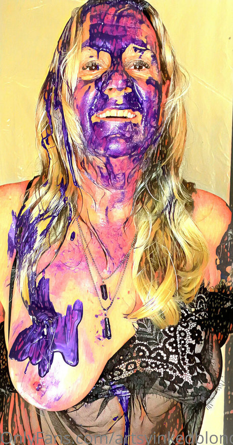 Artsyinkedblonde