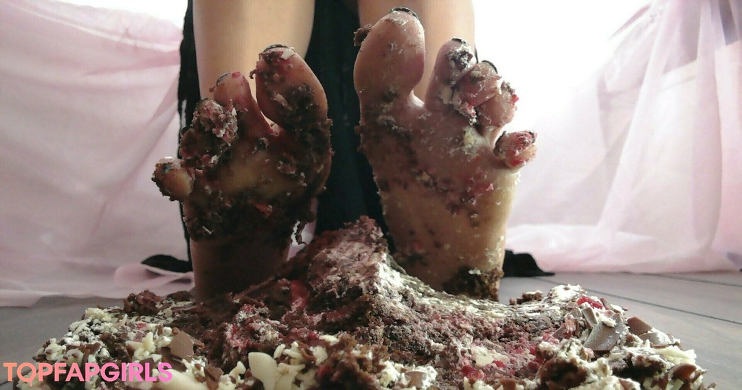 Naakte gelekte OnlyFans-foto van Midnightmistress2023 #33 Naakte gelekte OnlyFans-foto van Midnightmistress2023 #33