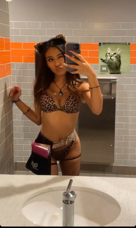 Valerie Azeneth