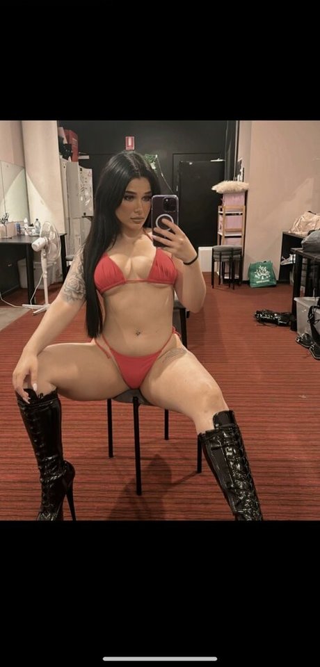 Naakte gelekte OnlyFans-foto van Laceyyluxx