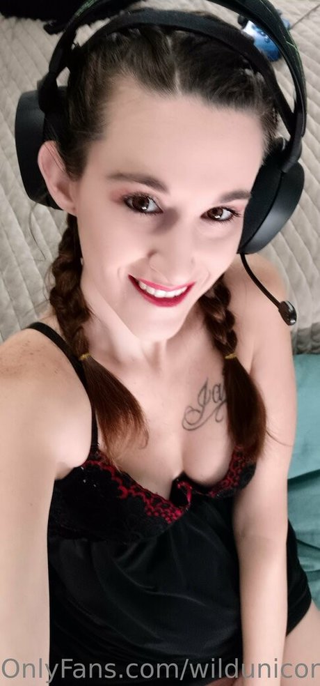 Wildunicorninpink