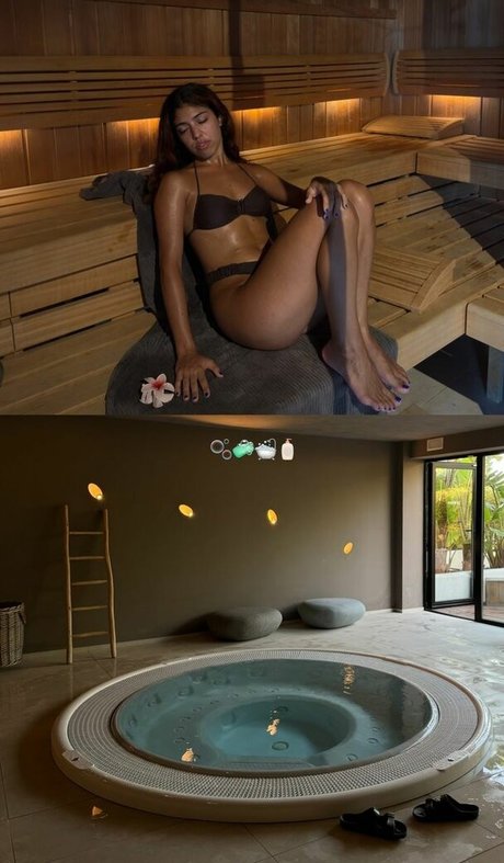 Naakte gelekte OnlyFans-foto van Africa Dalia Ot