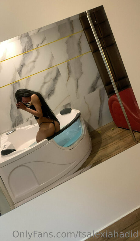 Bellaahadid