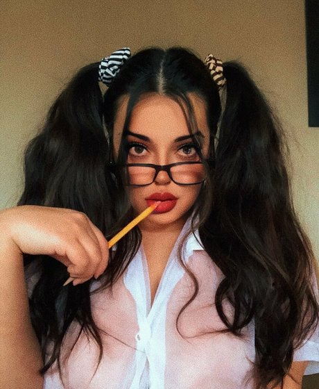 Naakte gelekte OnlyFans-foto van Spicyybaby