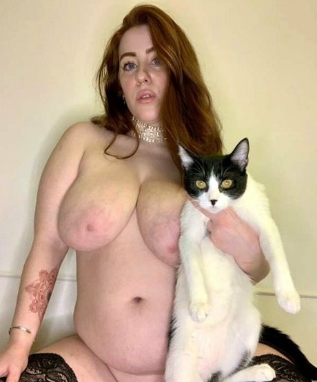Naakte gelekte OnlyFans-foto van Baileybell