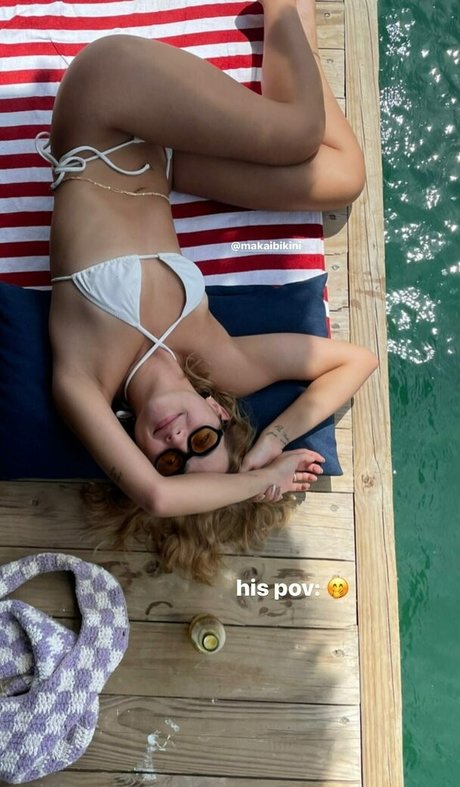 Naakte gelekte OnlyFans-foto van Polliana Aleixo