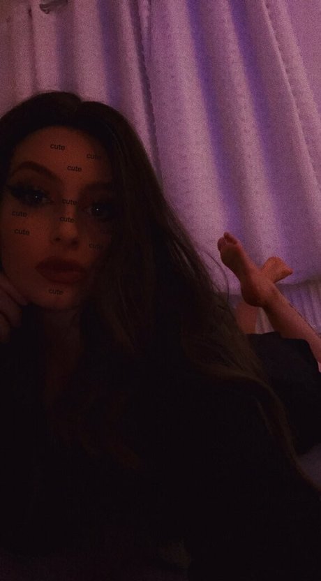 Naakte gelekte OnlyFans-foto van Juicyj091