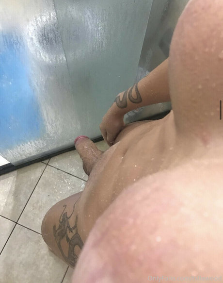 Hillary Wood