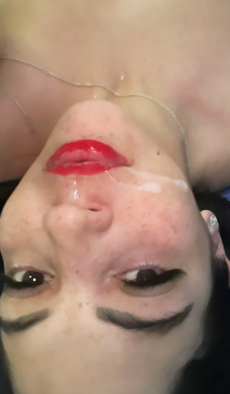 Naakte gelekte OnlyFans-foto van Mariaeugenia89