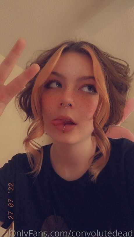 Convolutedead