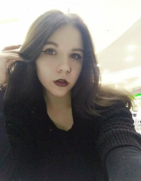 Charmingdora