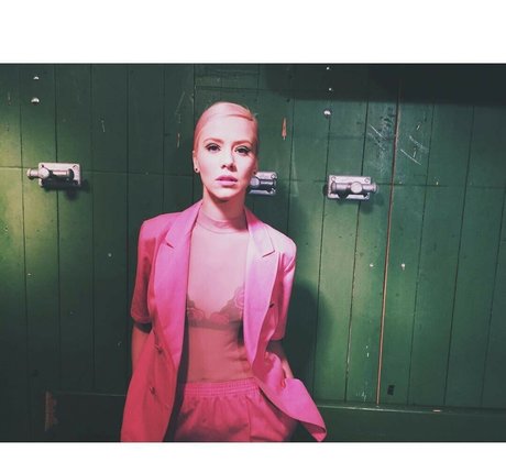 Naakte gelekte OnlyFans-foto van Dagny Norvoll Sandvik