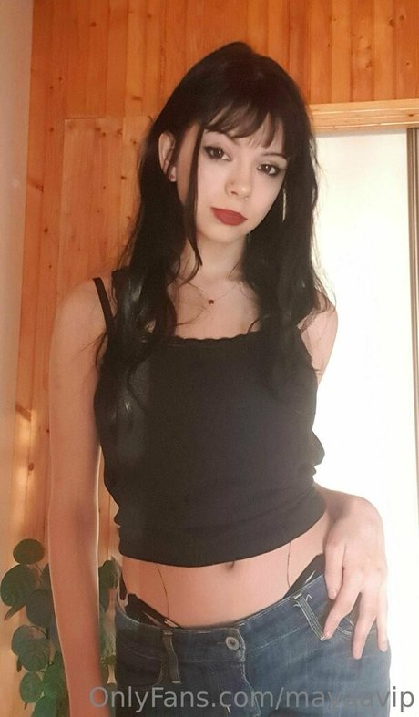 Naakte gelekte OnlyFans-foto van Mayaavip