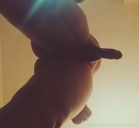 Naakte gelekte OnlyFans-foto van Anondb813